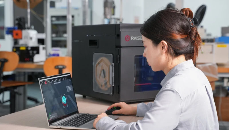 Raise3D E3 3D-Drucker mit IDEX-Extruder - Starter Kit