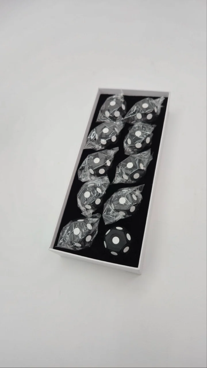 Magnetische Referenzwürfel 6 mm Schwarz/Weiß geeignet für Strukturlichtscanner 10 Stück