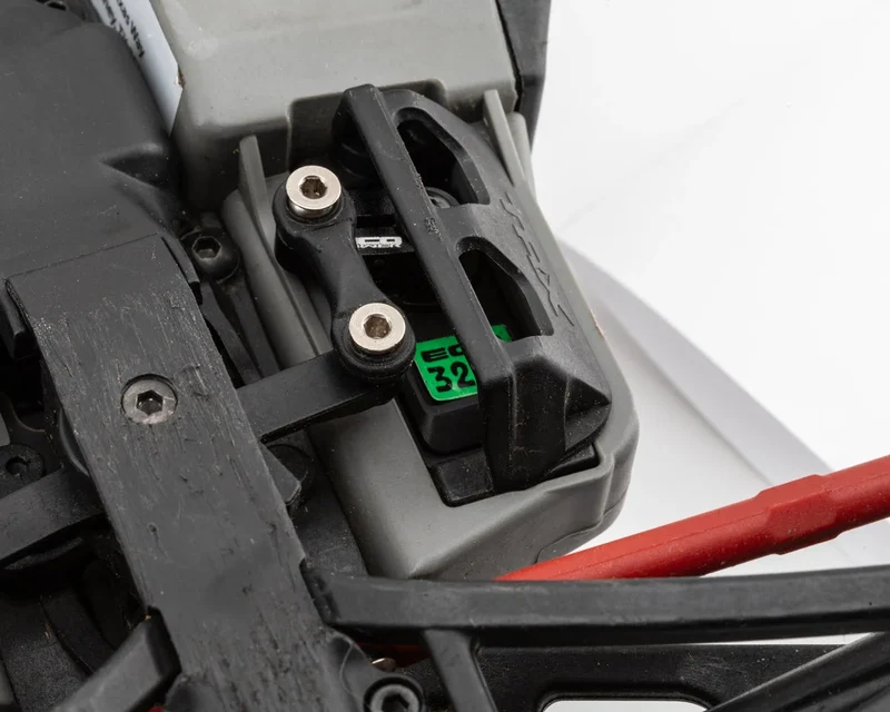 EcoPower WP320T Digital Waterproof Metal Gear Mini Servo (High Torque) w/Aluminum Clamping Horn for 1/16 Traxxas™ Vehicles