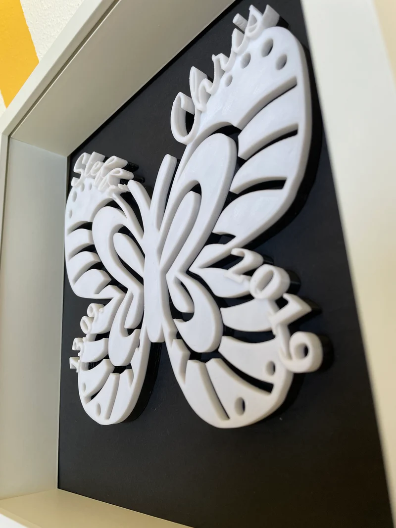 Personalisierter Schmetterling im Rahmen | 3D‑Druck Wanddeko & Geschenk